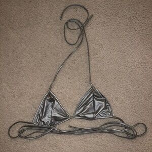 (1) Silver triangle bra